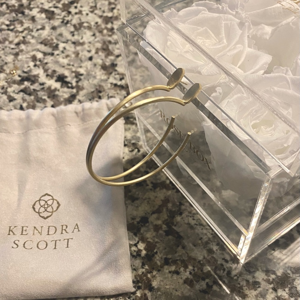 Kendra Scott Gold Hoops